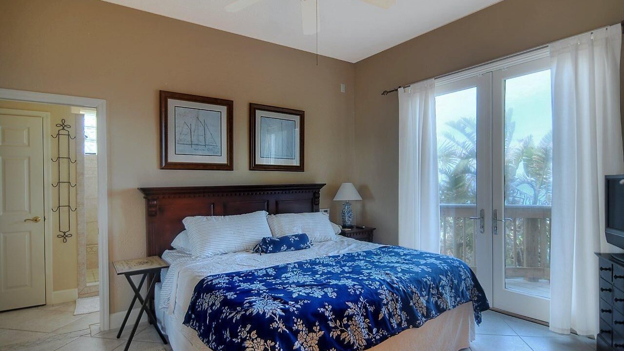 Photo of Bedroom in Melbourne Beach