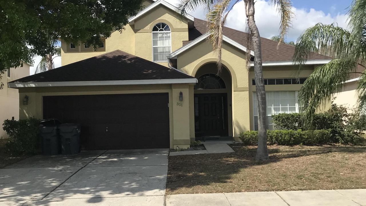 Photo of Outdoor in Lake Davenport Estates
