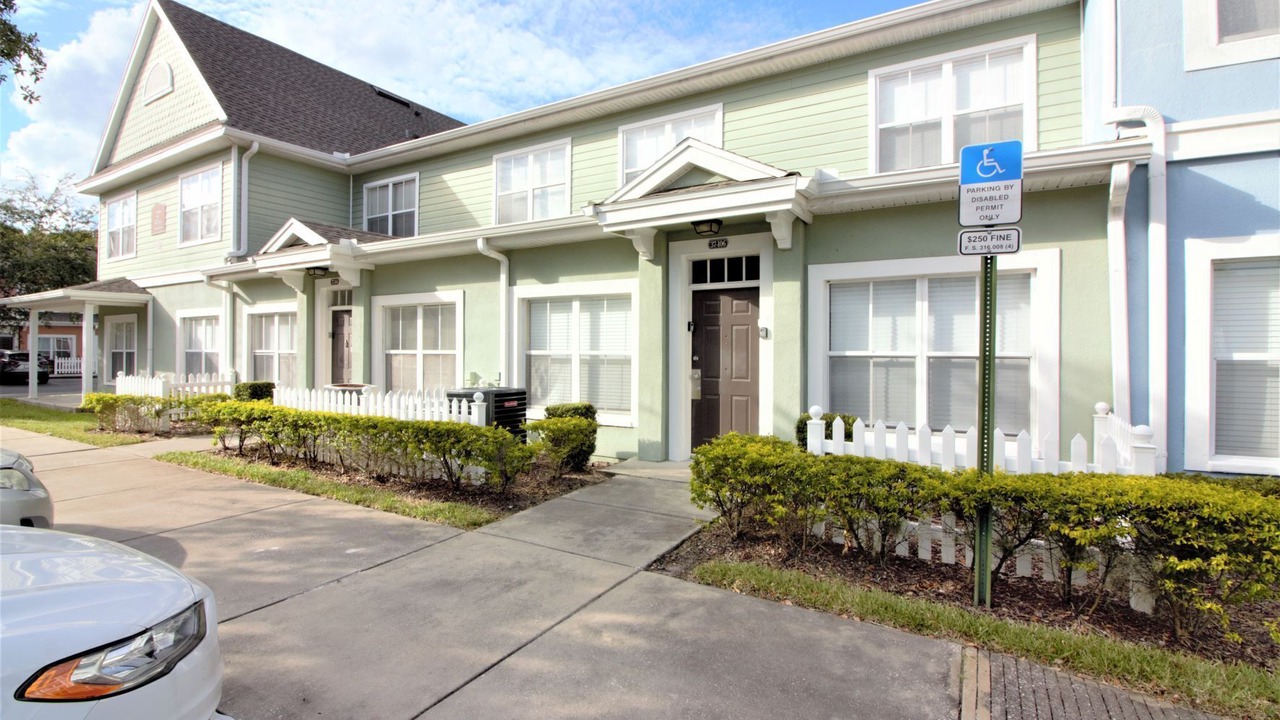 Photo of Outdoor in Venetian Bay Villages
