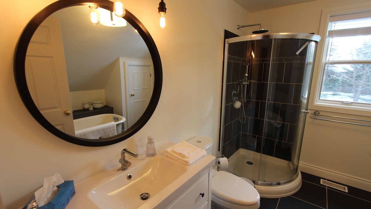 Photo of Bathroom in Meaford