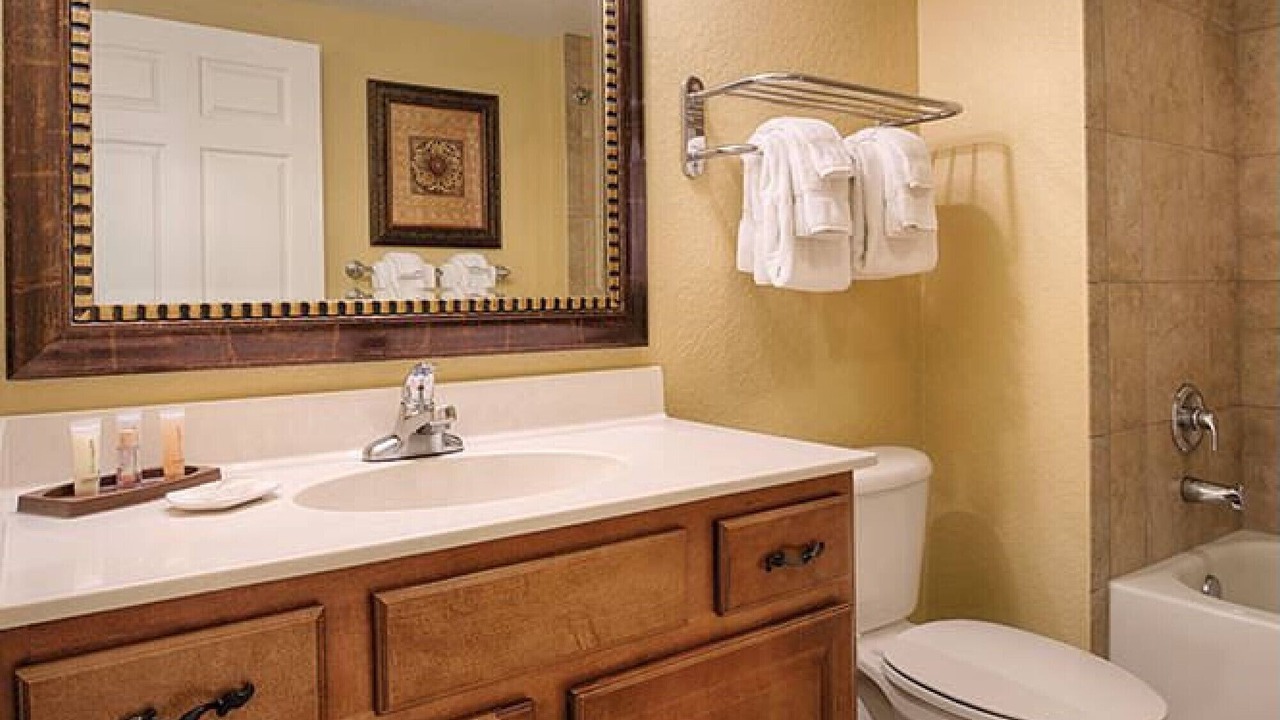 Photo of Bathroom in Lake Buena Vista