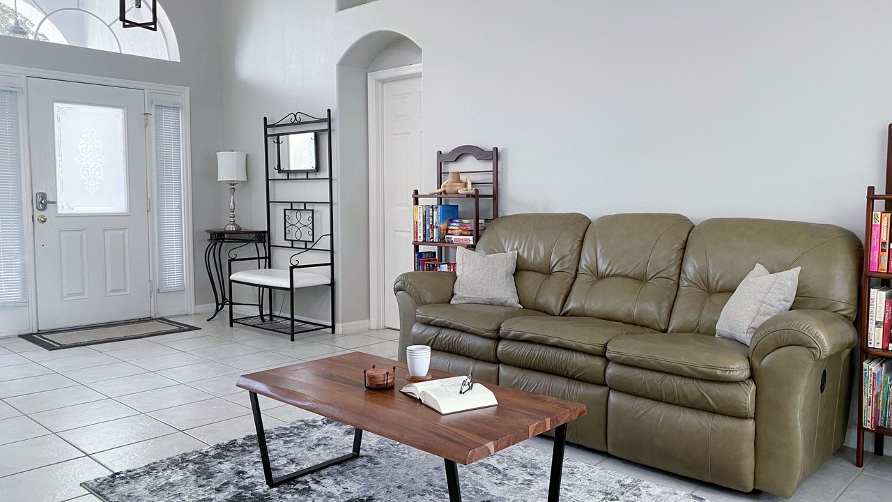 Photo of Bedroom in Orange Tree