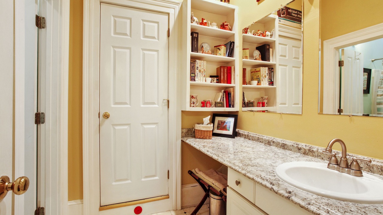 Photo of Bathroom in Faubourg Marigny