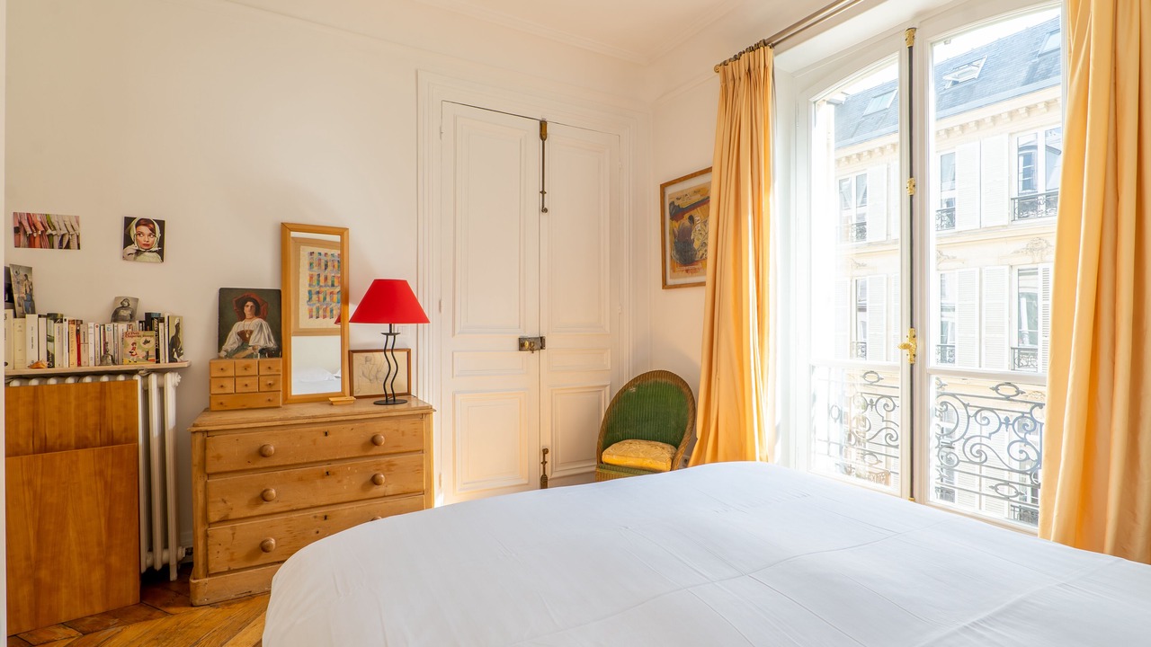 Photo of Bedroom in Pigalle