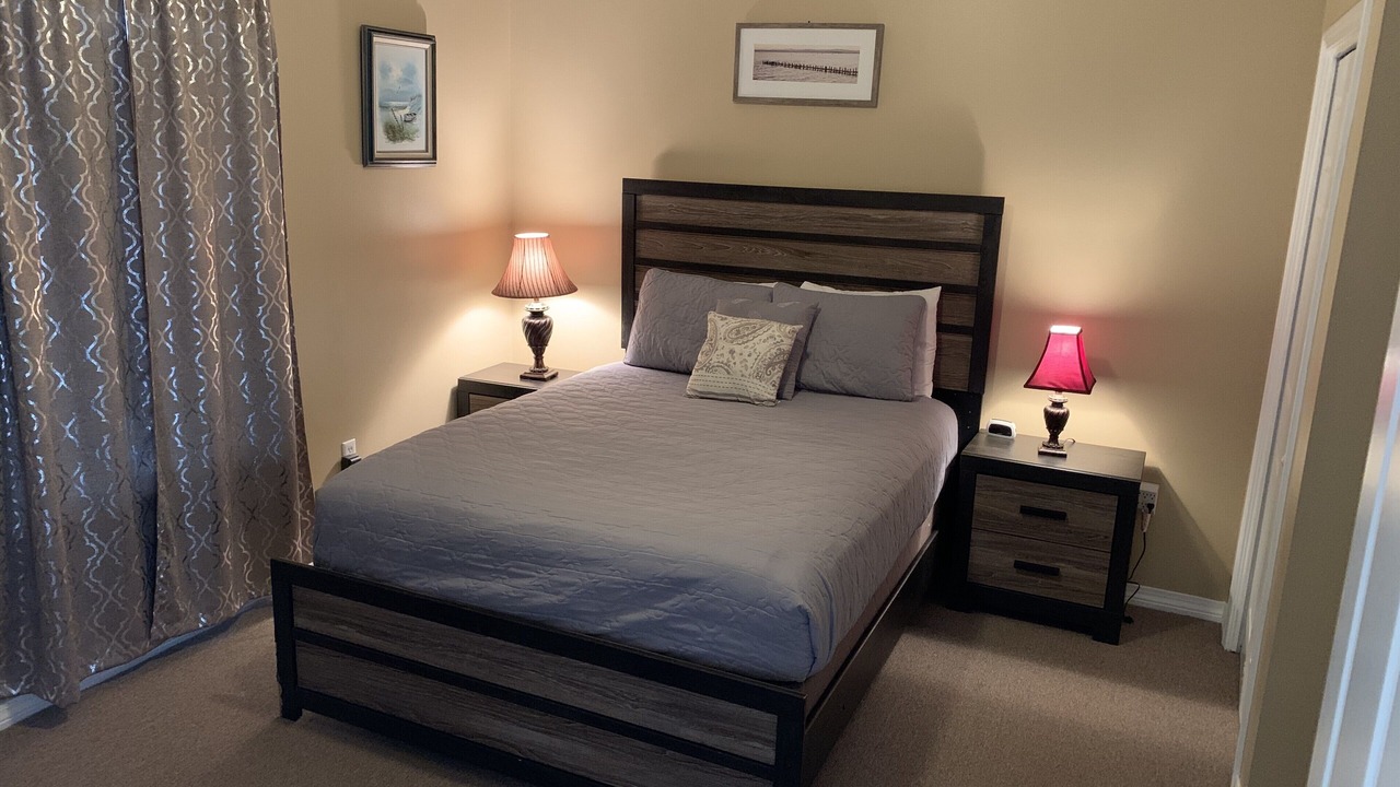 Photo of Bedroom in Crystal Beach