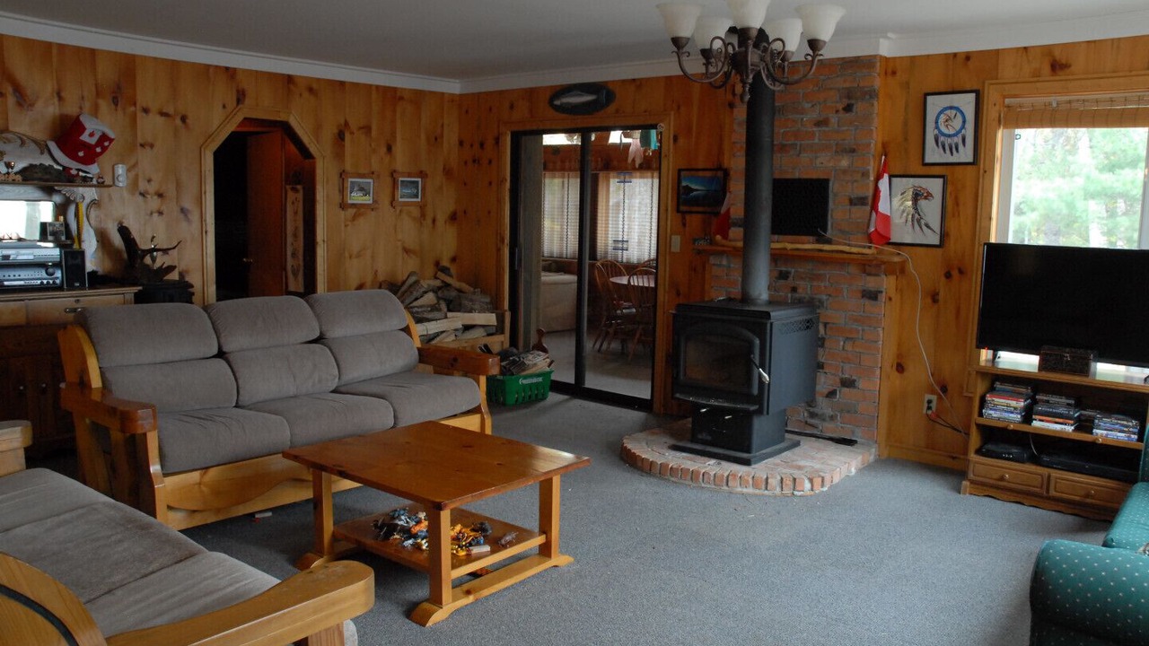 Photo of Livingroom in Baysville