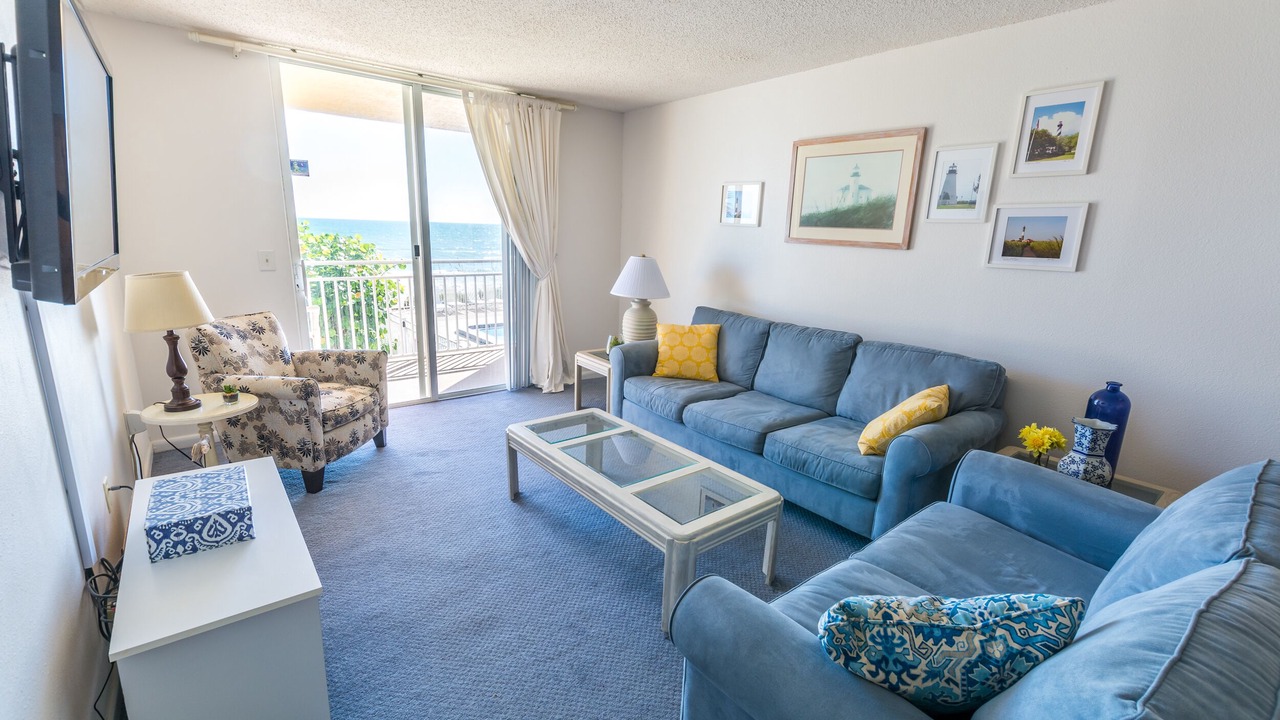 Photo of Livingroom in Indian Harbour Beach
