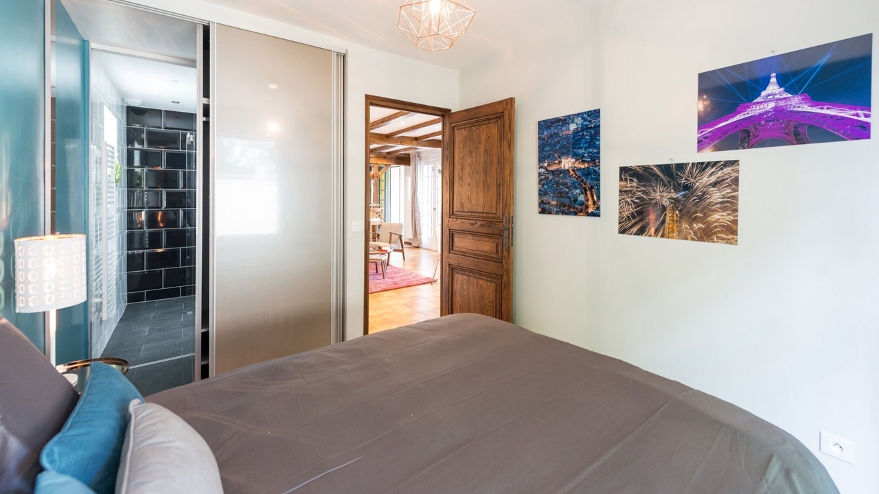 Photo of Bedroom in Vaires-sur-Marne