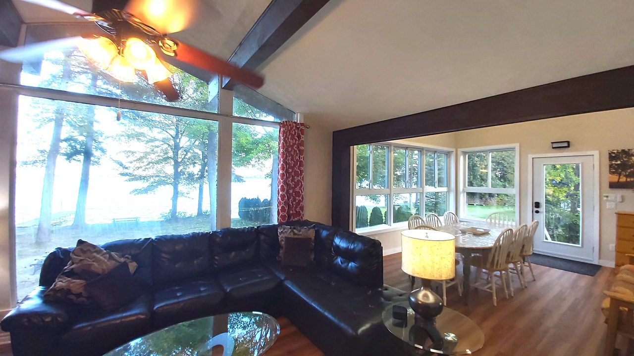 Photo of Bedroom in Kawartha Lakes