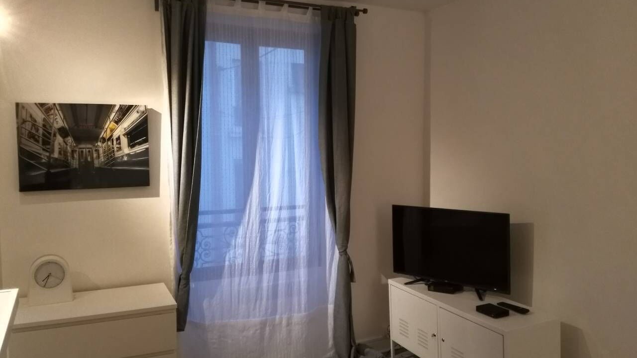 Photo of Bedroom in Louis Bertrand-Mirabeau-Semard