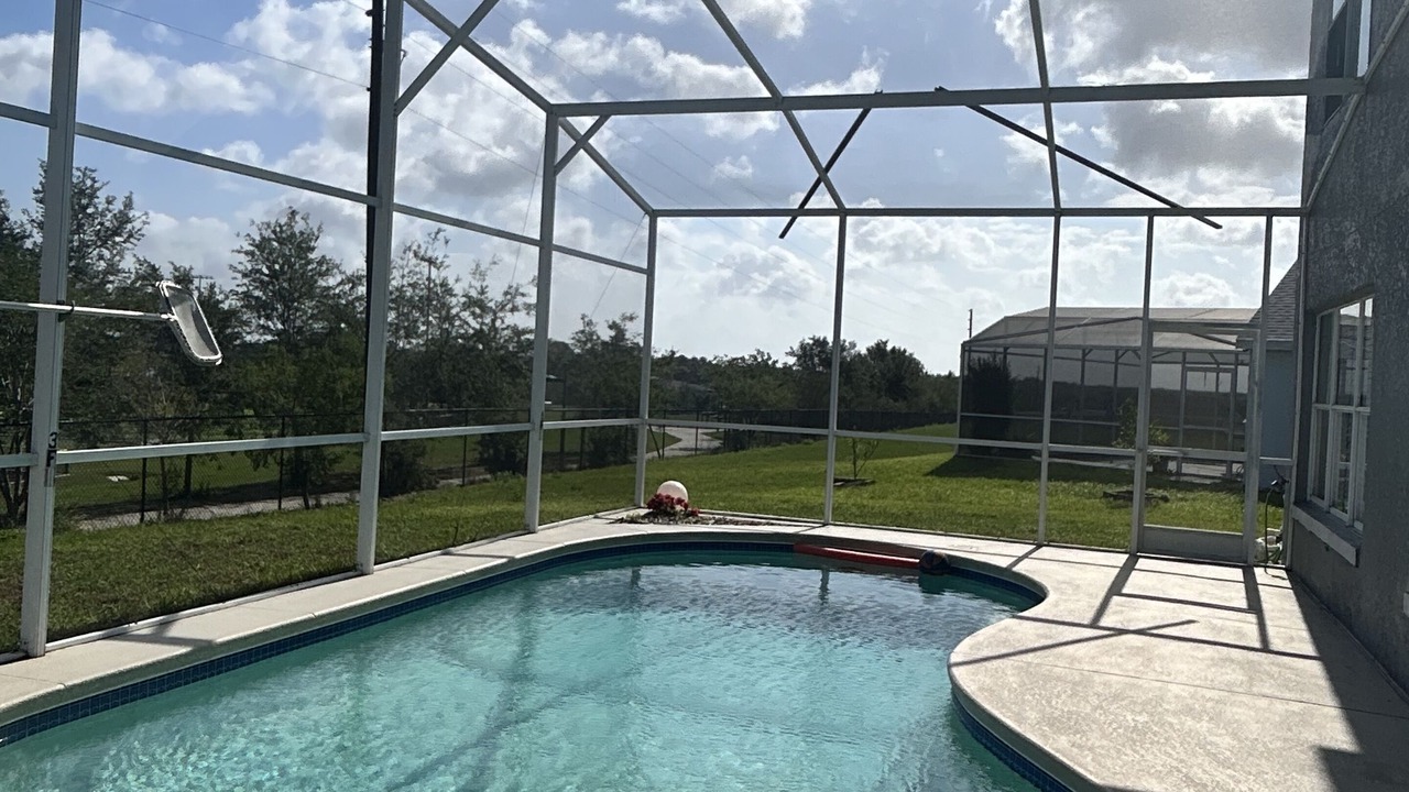 Photo of Outdoor in Lake Davenport Estates
