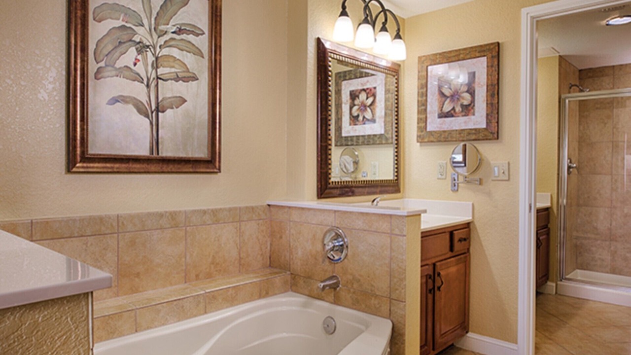 Photo of Bathroom in Lake Buena Vista