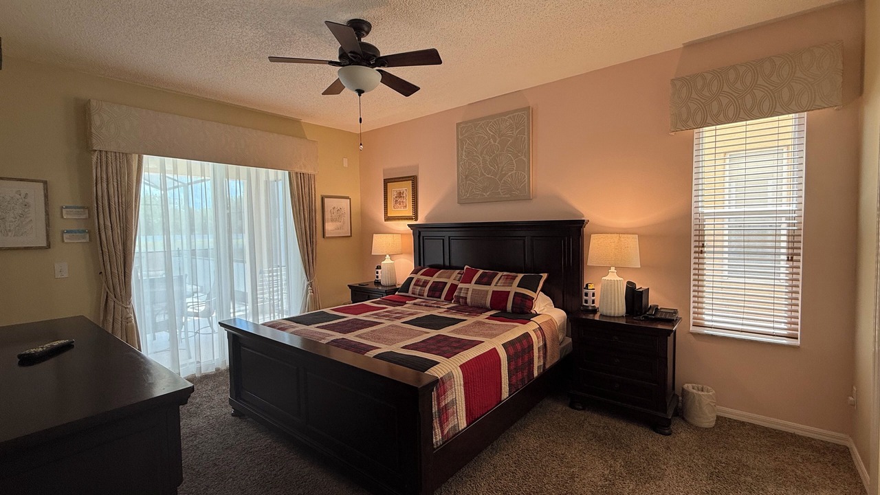 Photo of Bedroom in Seasons