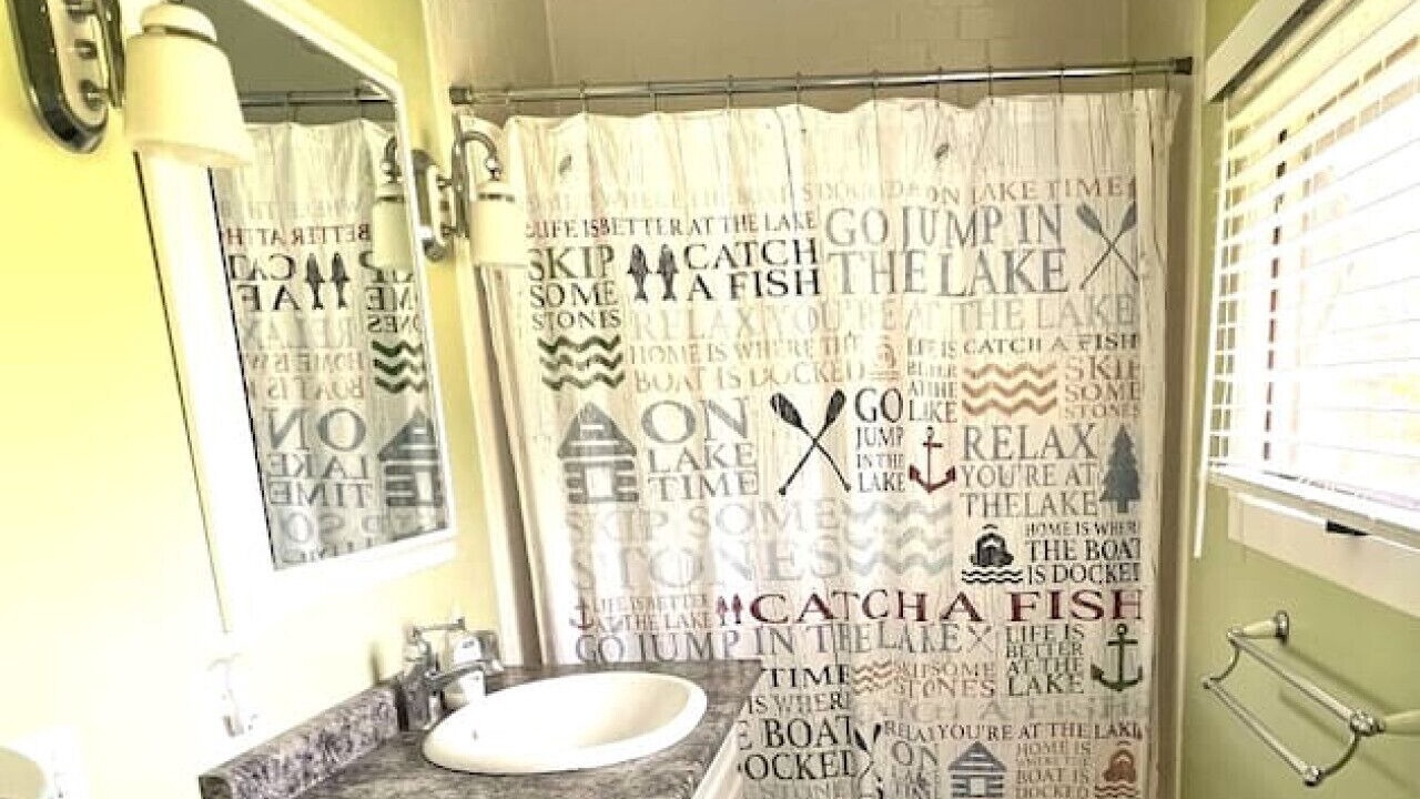 Photo of Bathroom in Rideau Lakes