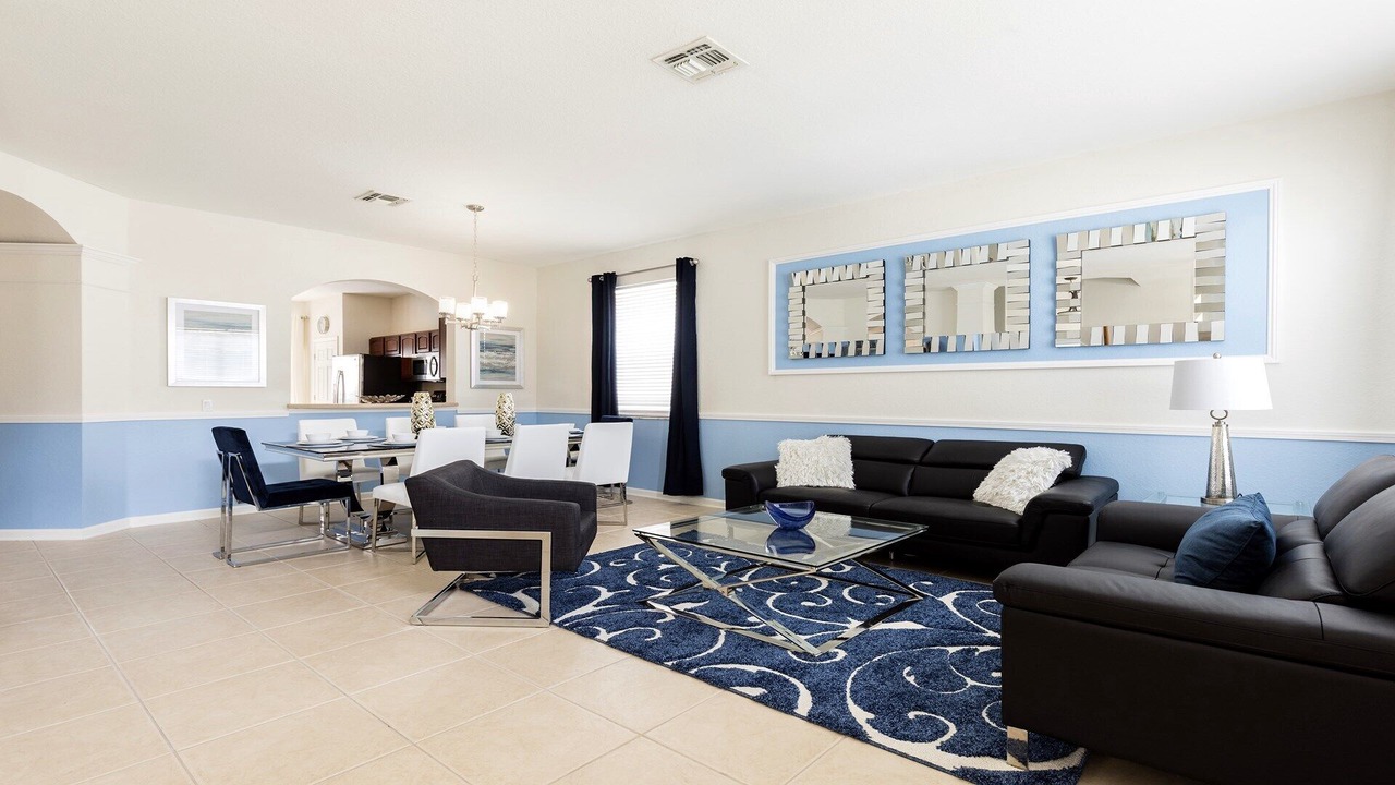 Photo of Livingroom in Windsor Hills