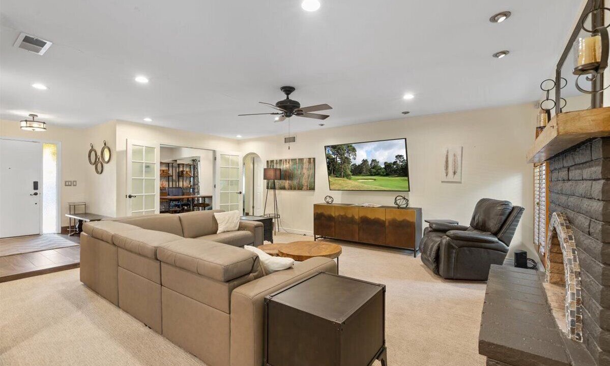 Photo of Livingroom in La Paz At Desert Springs