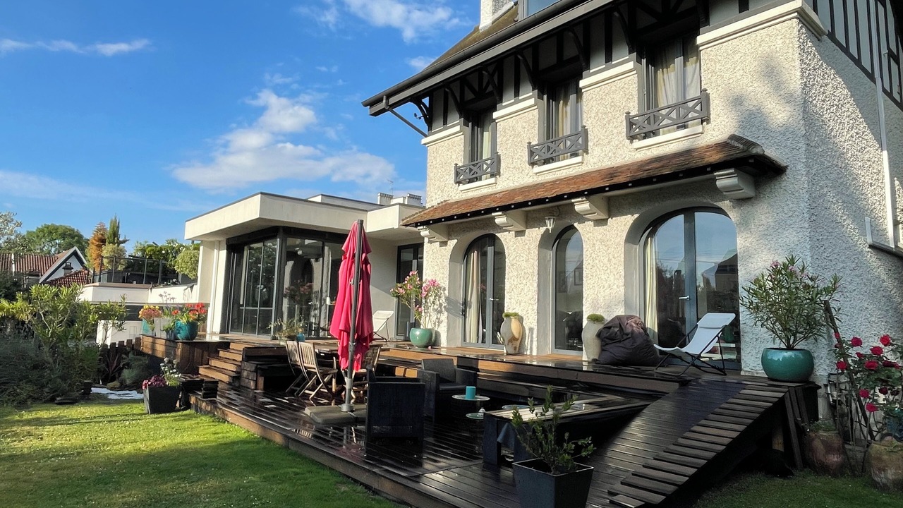 Photo of Patio Balcony in Le Parc Saint-Maur