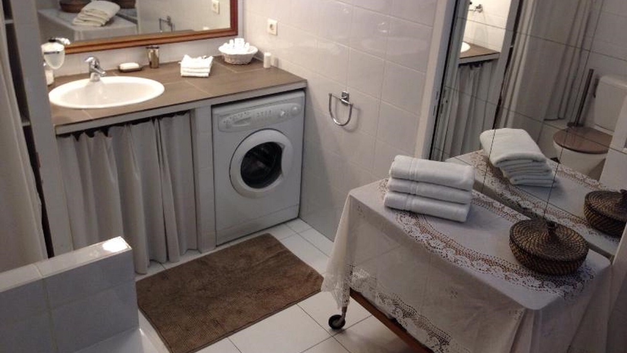 Photo of Bathroom in Alfortville