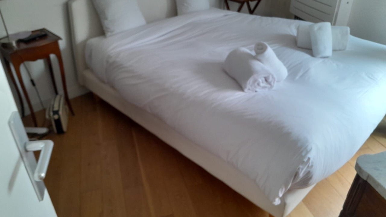 Photo of Bedroom in 15th Arrondissement
