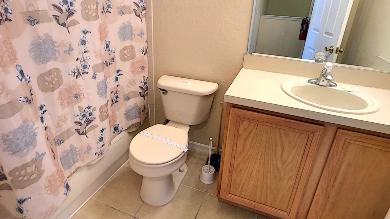 Photo of Bathroom in Regal Palms