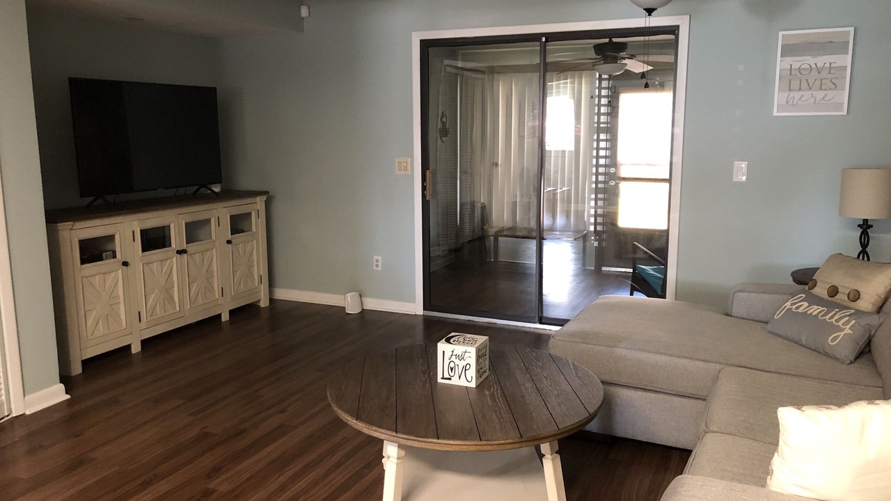 Photo of Livingroom in Summerfield