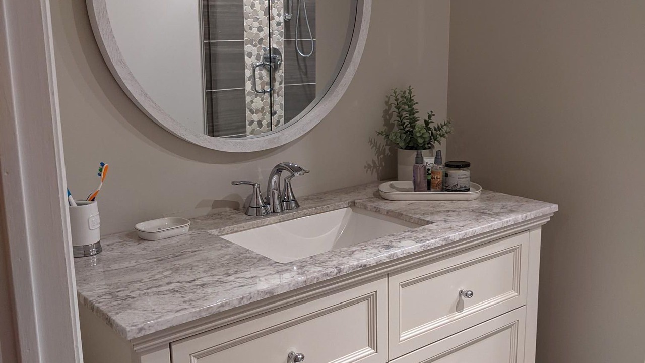 Photo of Bathroom in Utterson