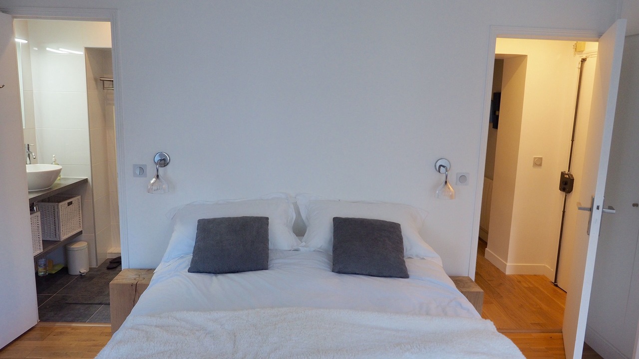 Photo of Bedroom in Saint-Lambert