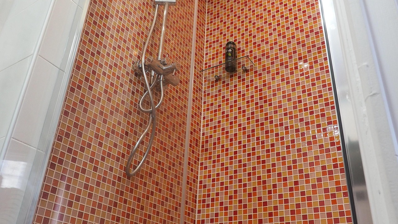 Photo of Bathroom in Saint-Lambert
