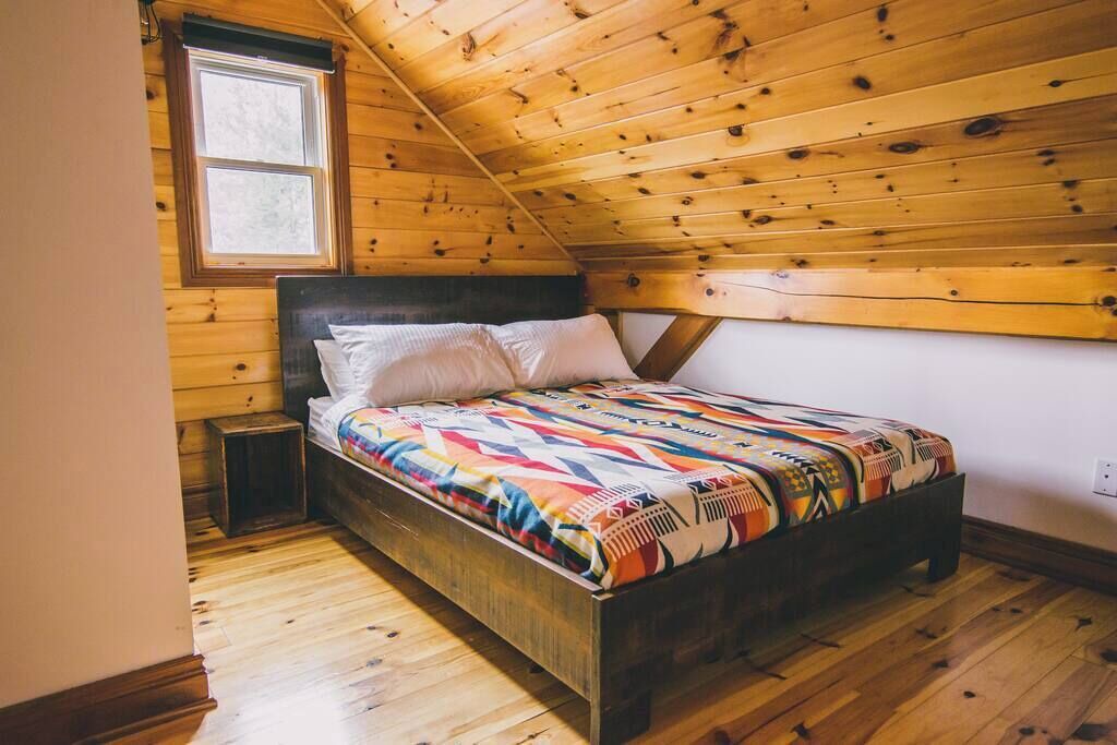 Photo of Bedroom in Frontenac
