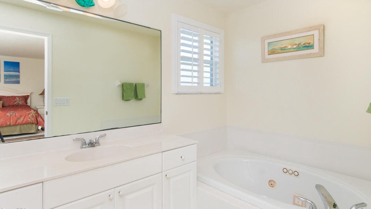 Photo of Bathroom in Melbourne Beach