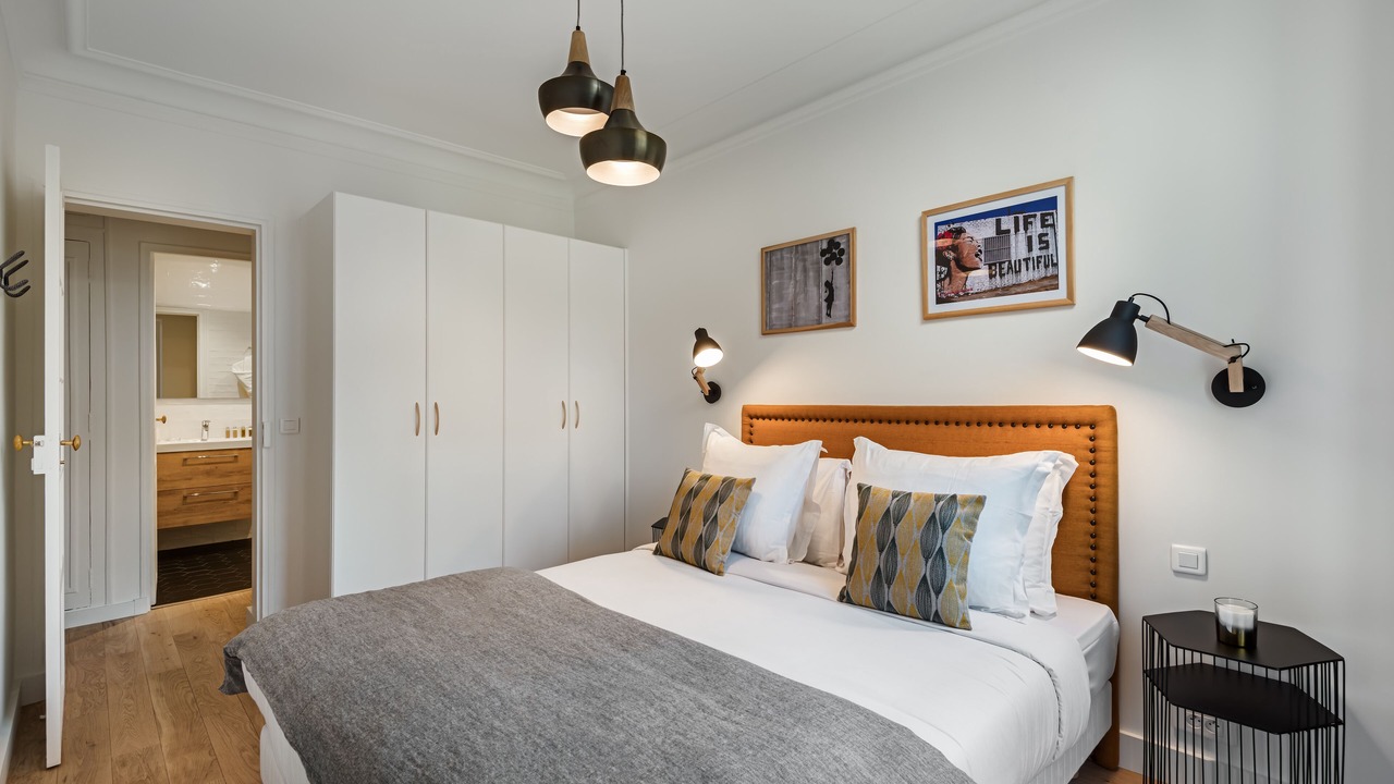 Photo of Bedroom in Val-de-Grace