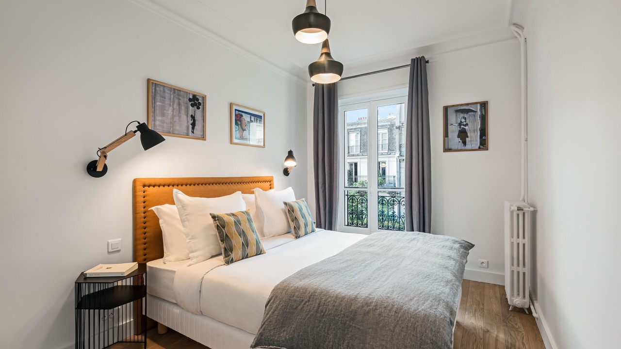 Photo of Bedroom in Val-de-Grace