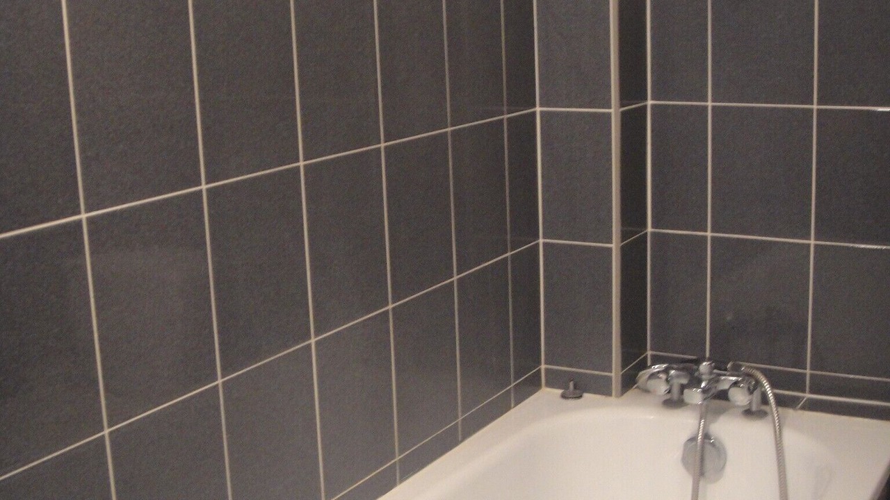 Photo of Bathroom in Parc-de-Montsouris