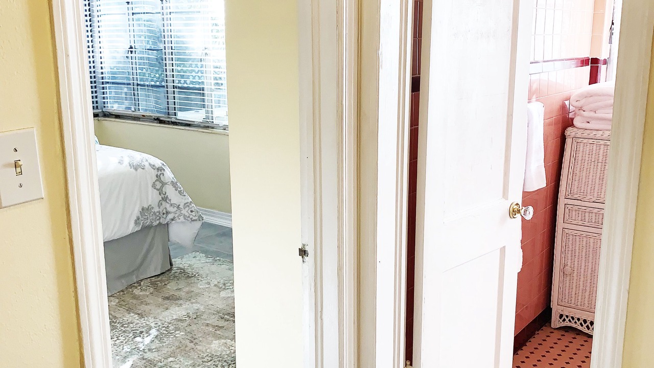 Photo of Bedroom in Historic Hyde Park North