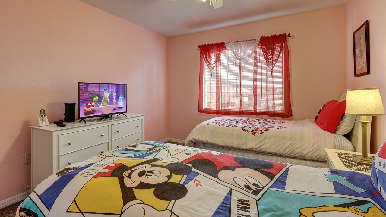 Photo of Bedroom in Hillcrest Estates