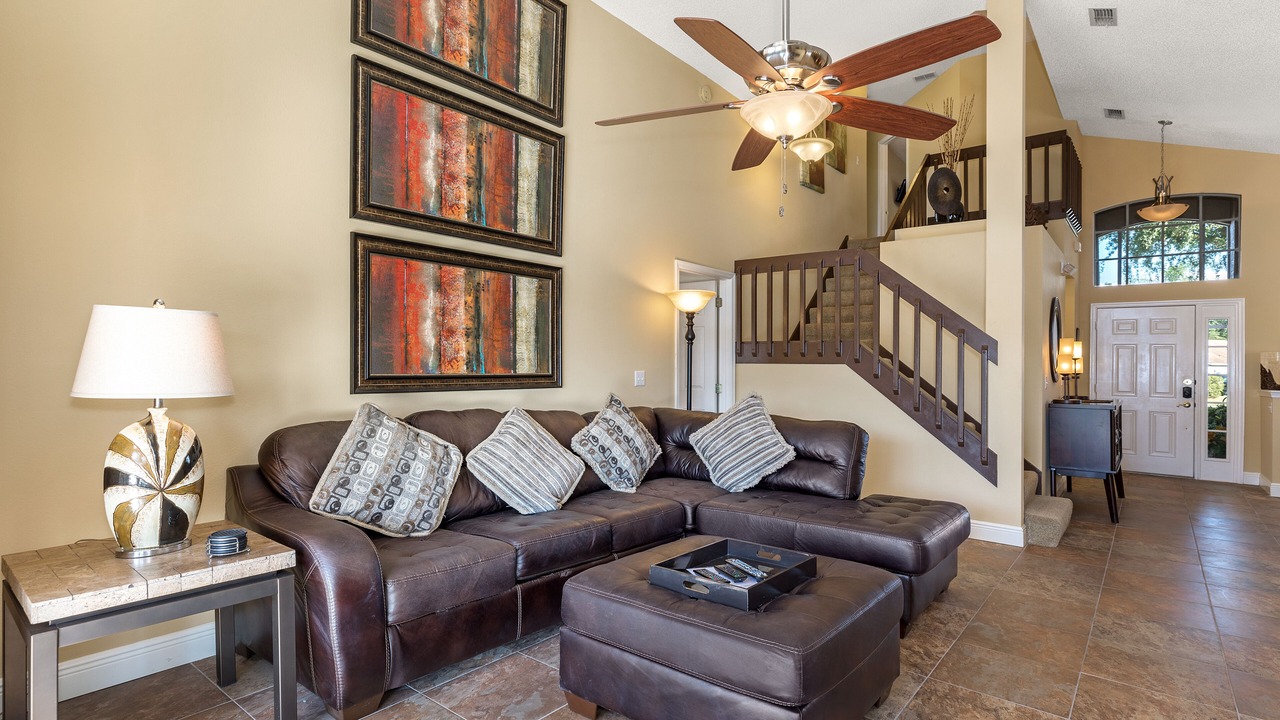 Photo of Livingroom in Haines City