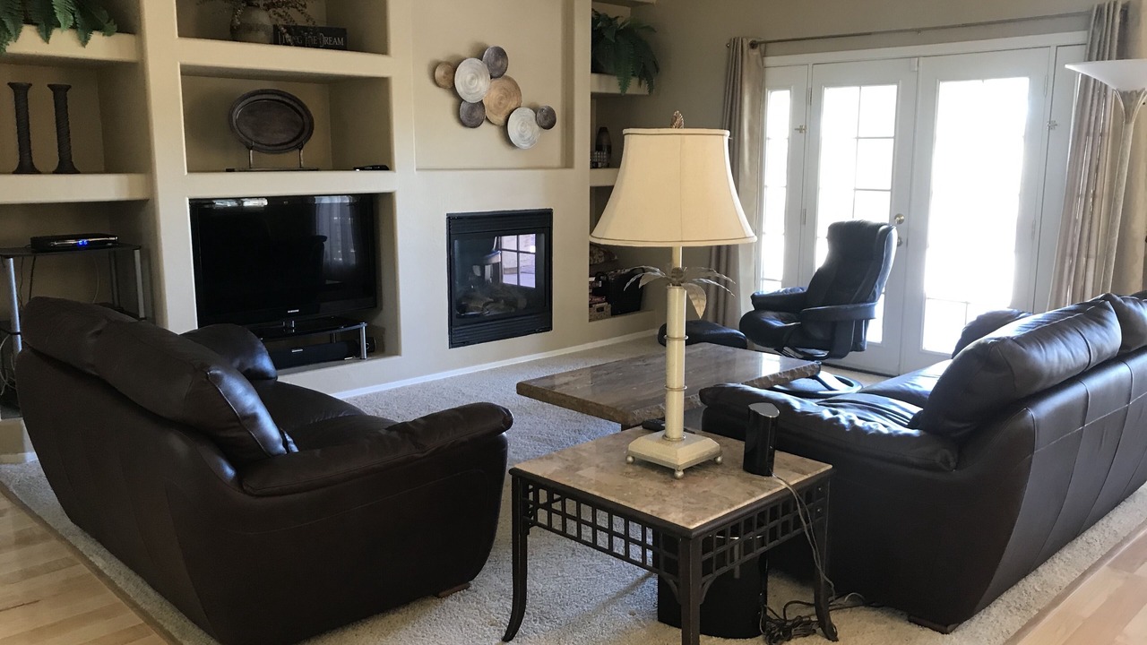 Photo of Livingroom in Villages At Queen Creek