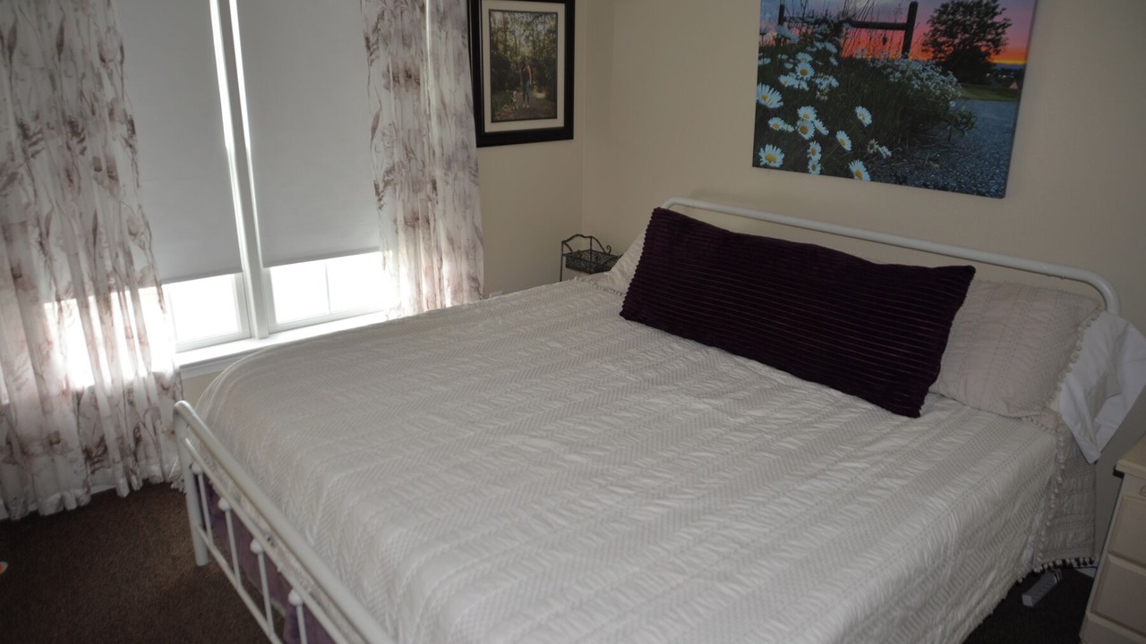 Photo of Bedroom in Lemont
