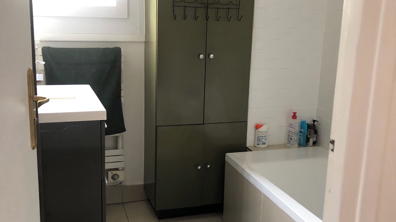 Photo of Bathroom in Chelles