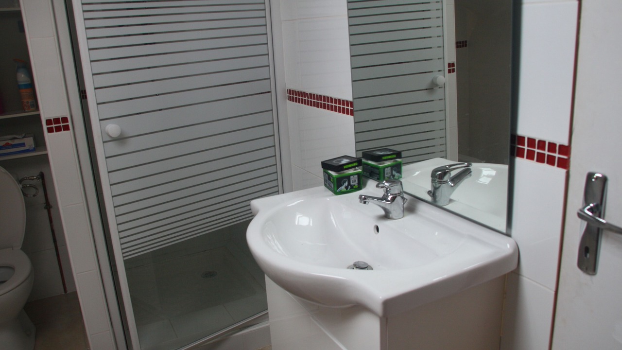 Photo of Bathroom in Chelles