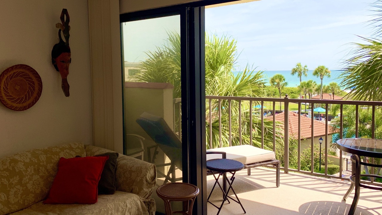 Photo of Livingroom in Sunset Beach
