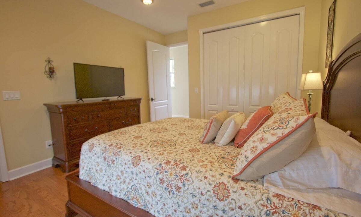 Photo of Bedroom in Indian Shores