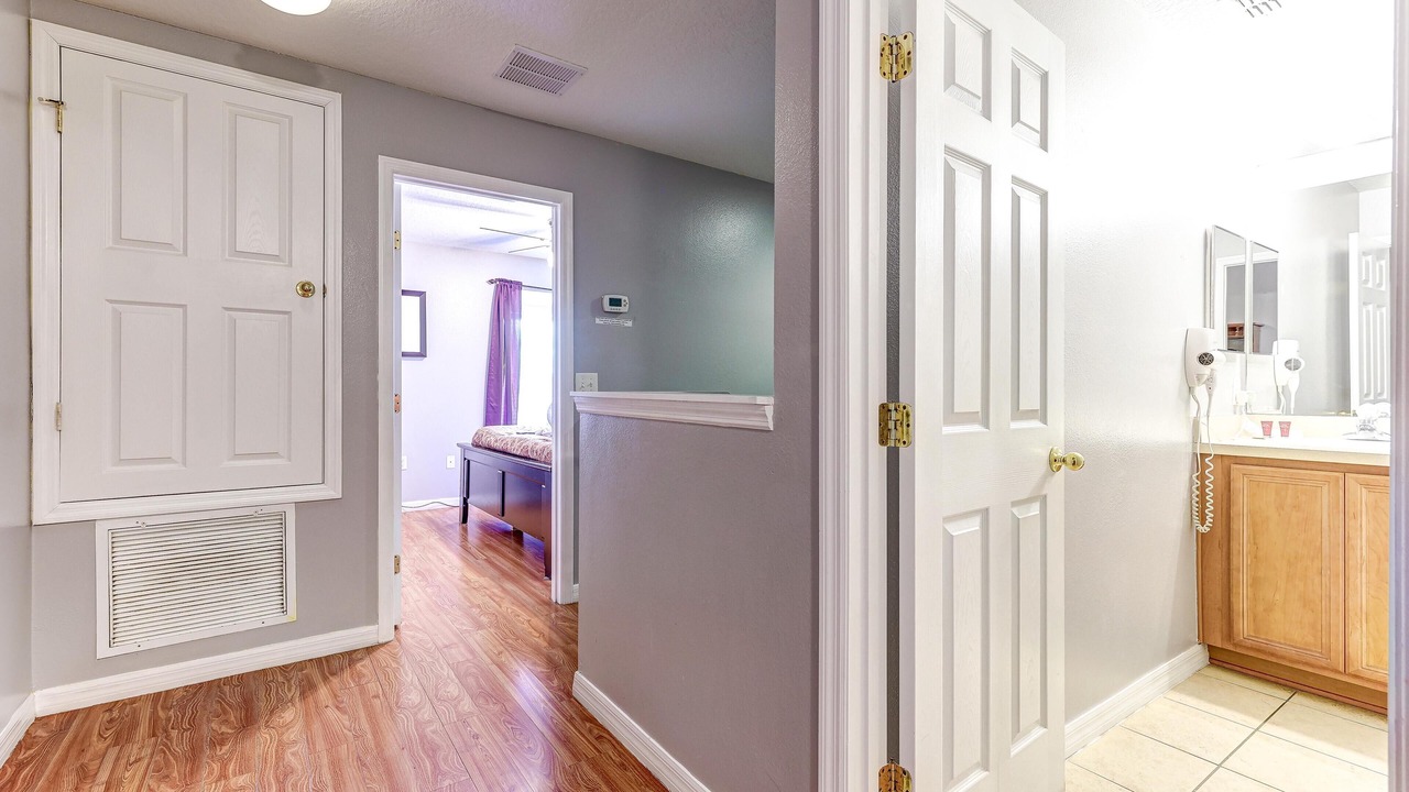 Photo of Bathroom in Crestwynd Bay