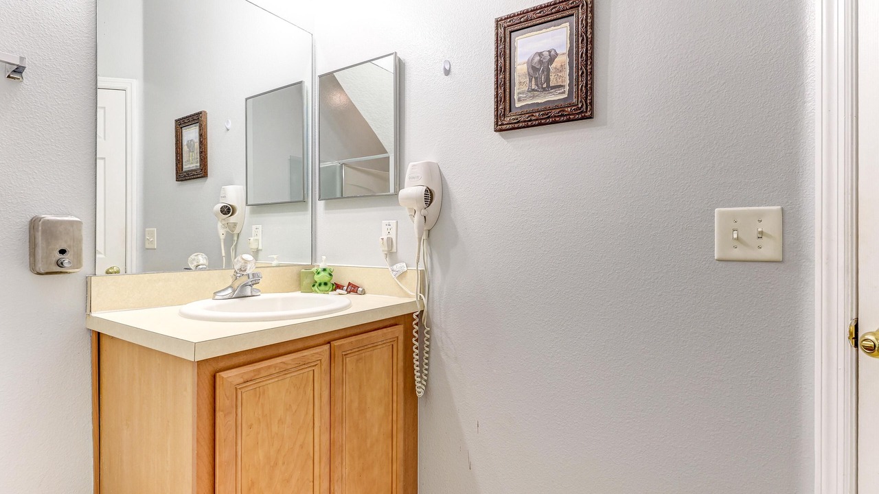 Photo of Bathroom in Crestwynd Bay