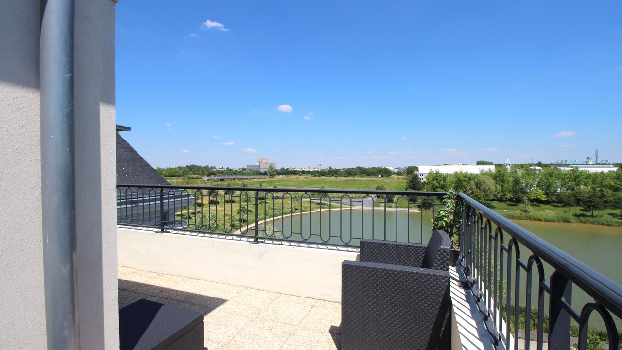Photo of Outdoor in Serris