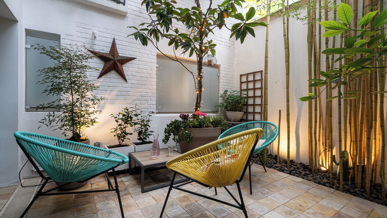 Photo of Patio Balcony in Neuilly-sur-Seine
