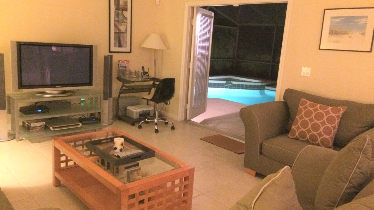 Photo of Livingroom in Orange Tree