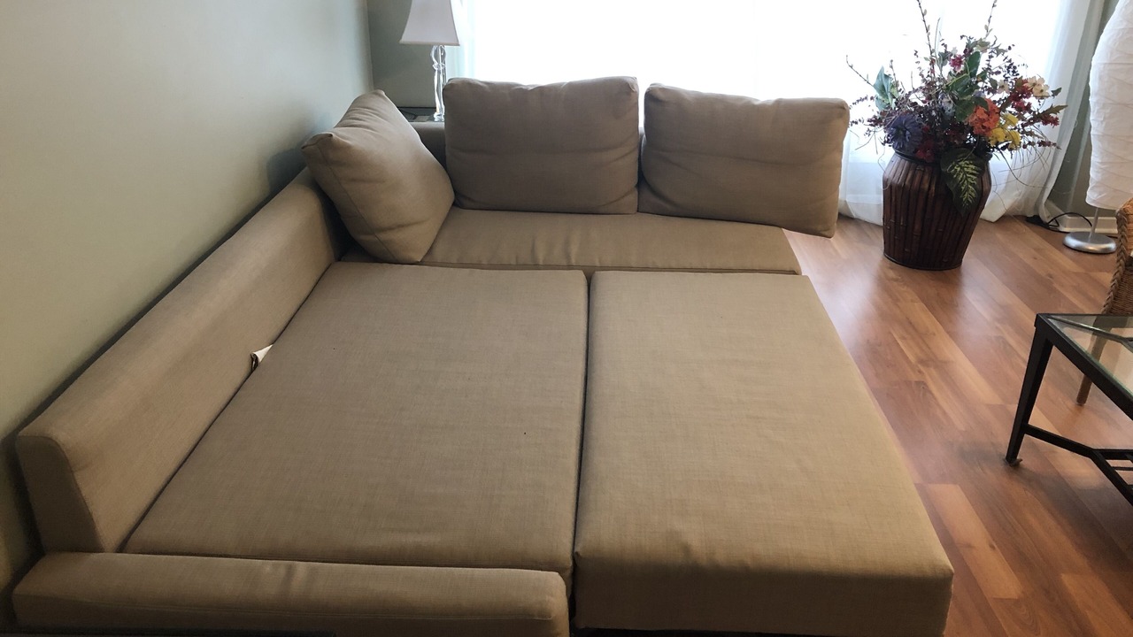 Photo of Bedroom in Clarkson-Lorne Park
