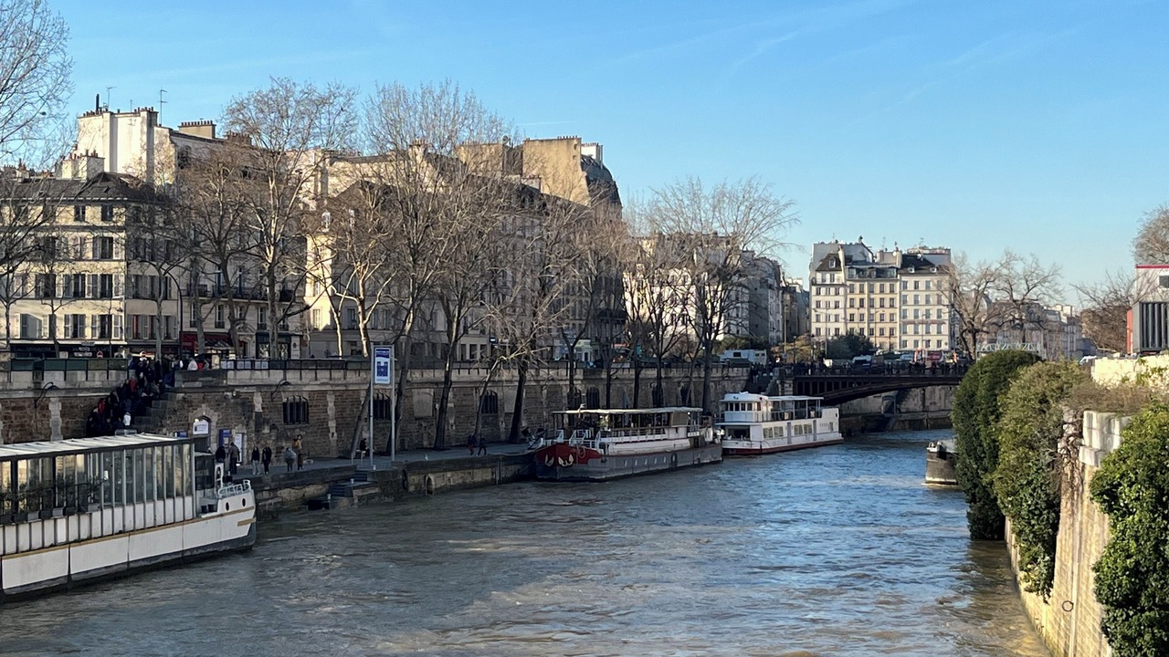 Photo of Others in Sorbonne