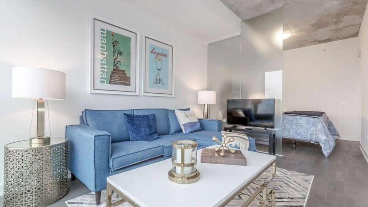 Photo of Livingroom in Downtown Toronto